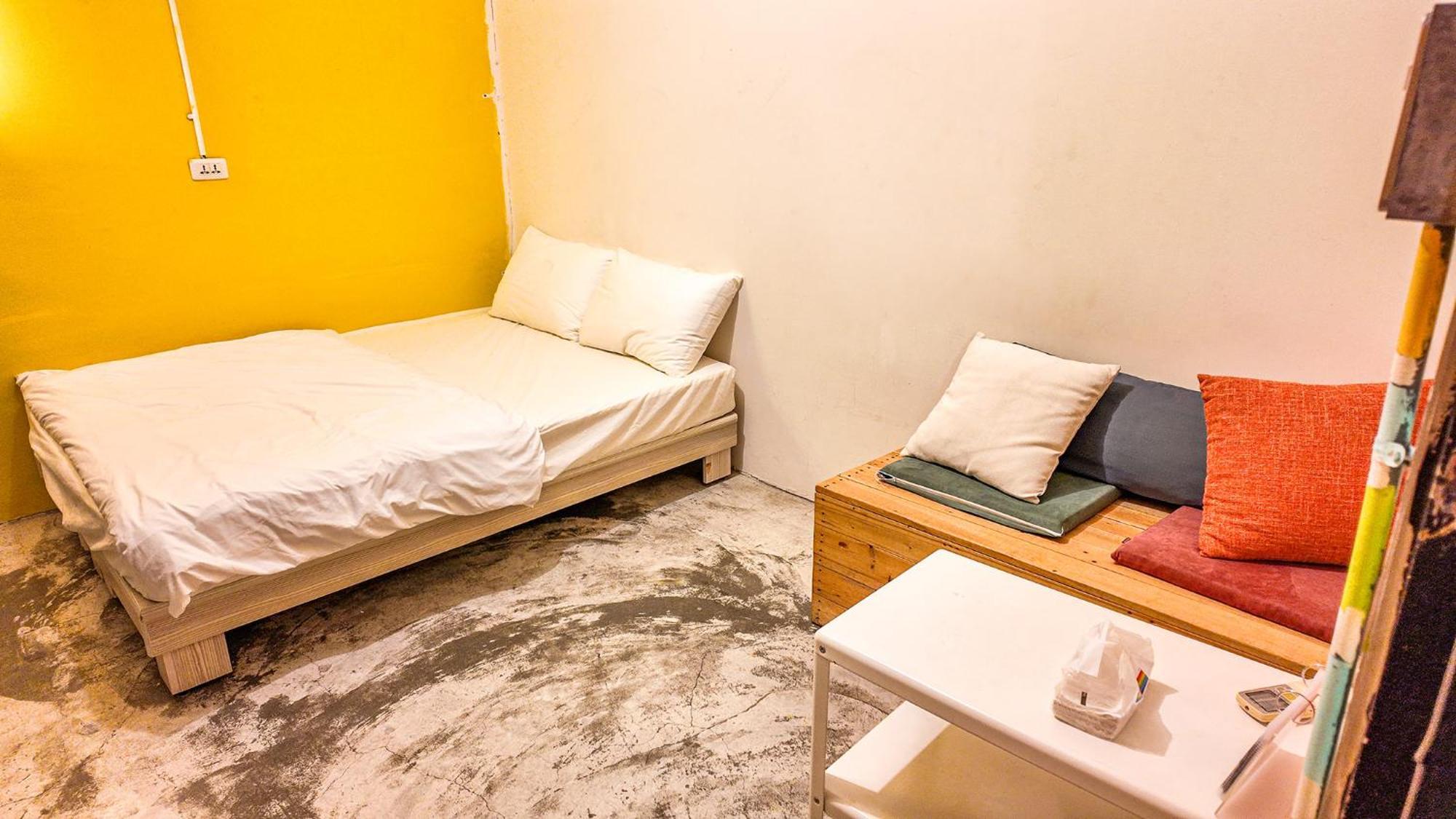62巷背包客棧 Lane62 Hostel Longjing Екстер'єр фото