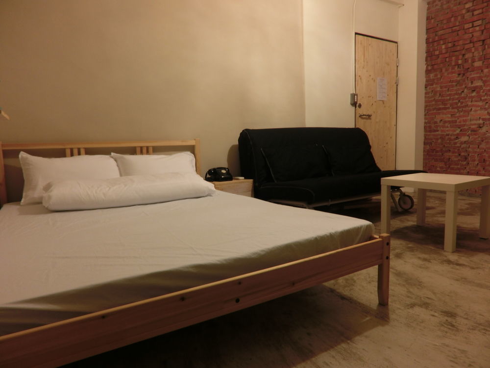 62巷背包客棧 Lane62 Hostel Longjing Екстер'єр фото